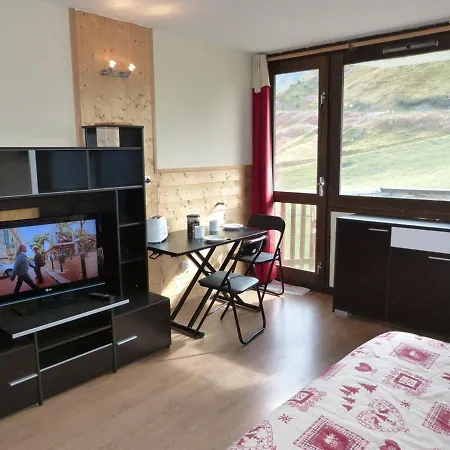 Apartment Confortable Au Pied Des Pistes Pour 4 Personnes - Fr-1-181-2564 *